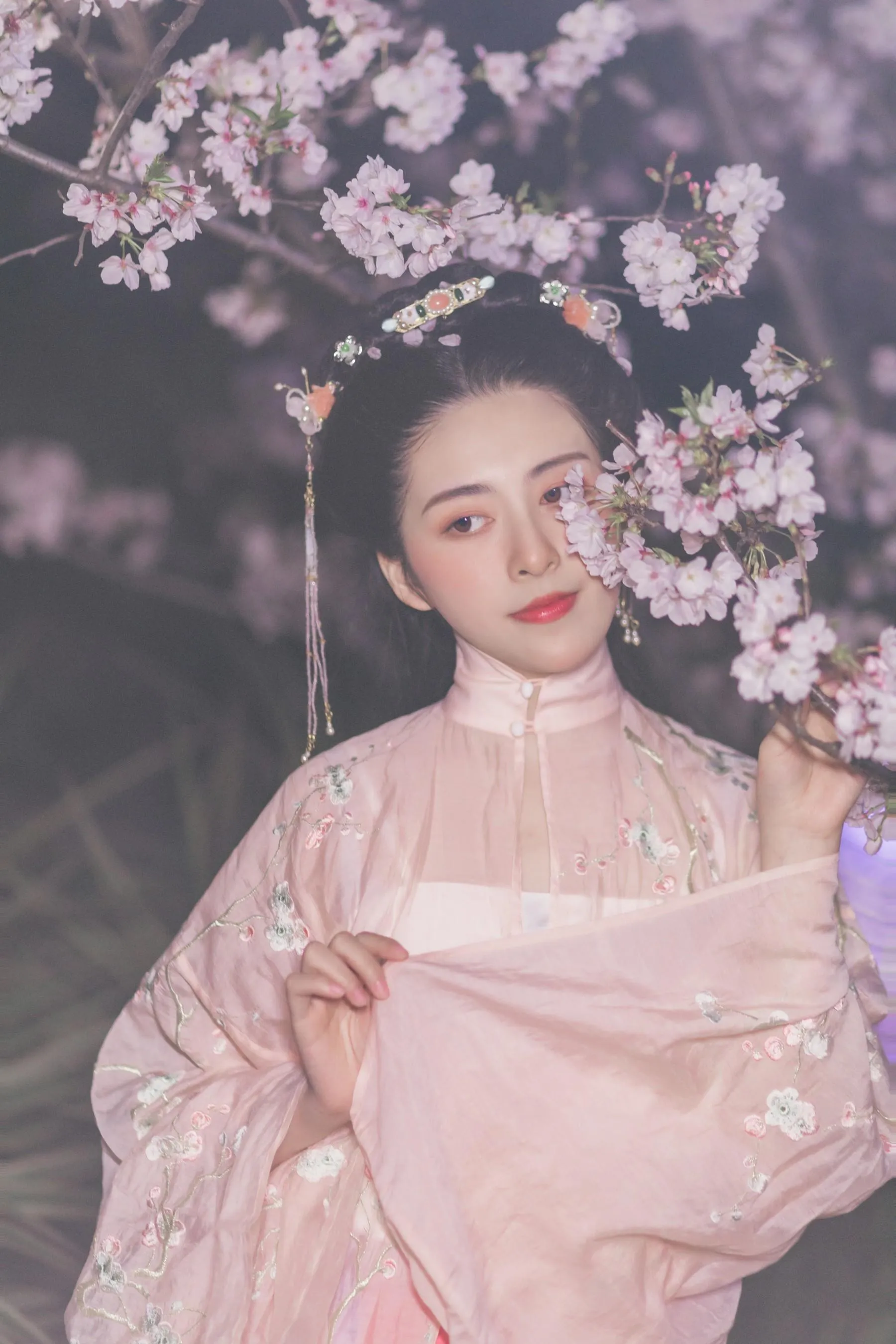[YITUYU艺图语]2022.08.02 夜樱 秘制大何酱 [25P]插图5